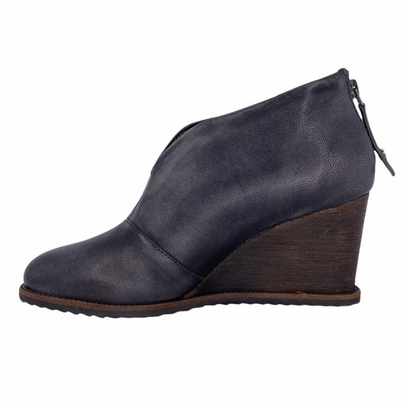 Trask Tenley Ankle Bootie Wedge Heel Leather Womens Size 36/6 Gray Brush-off New - Picture 6 of 8